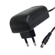 Импулсен адаптер 12V 1.0A 12V 1A HSXT-001 5.5(-)/2.1(+) мм