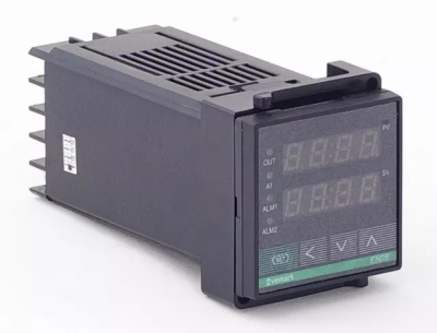 Термоконтролер E5CS, 220VAC, 0-999°C, тип K, SSR изход