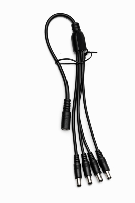 Захранващ кабел DC разклонител ГНЕЗДО 5.5/2.1-4X5.5/2.1 , едно женско гнездо 5.5/2.1 към 4 мъжки 5.5/2.1