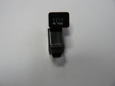 Позистор черен 2крака PTC180 2PIN 18RM270V