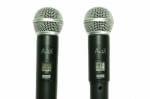 Безжичен микрофон със сменяема честота UHF120